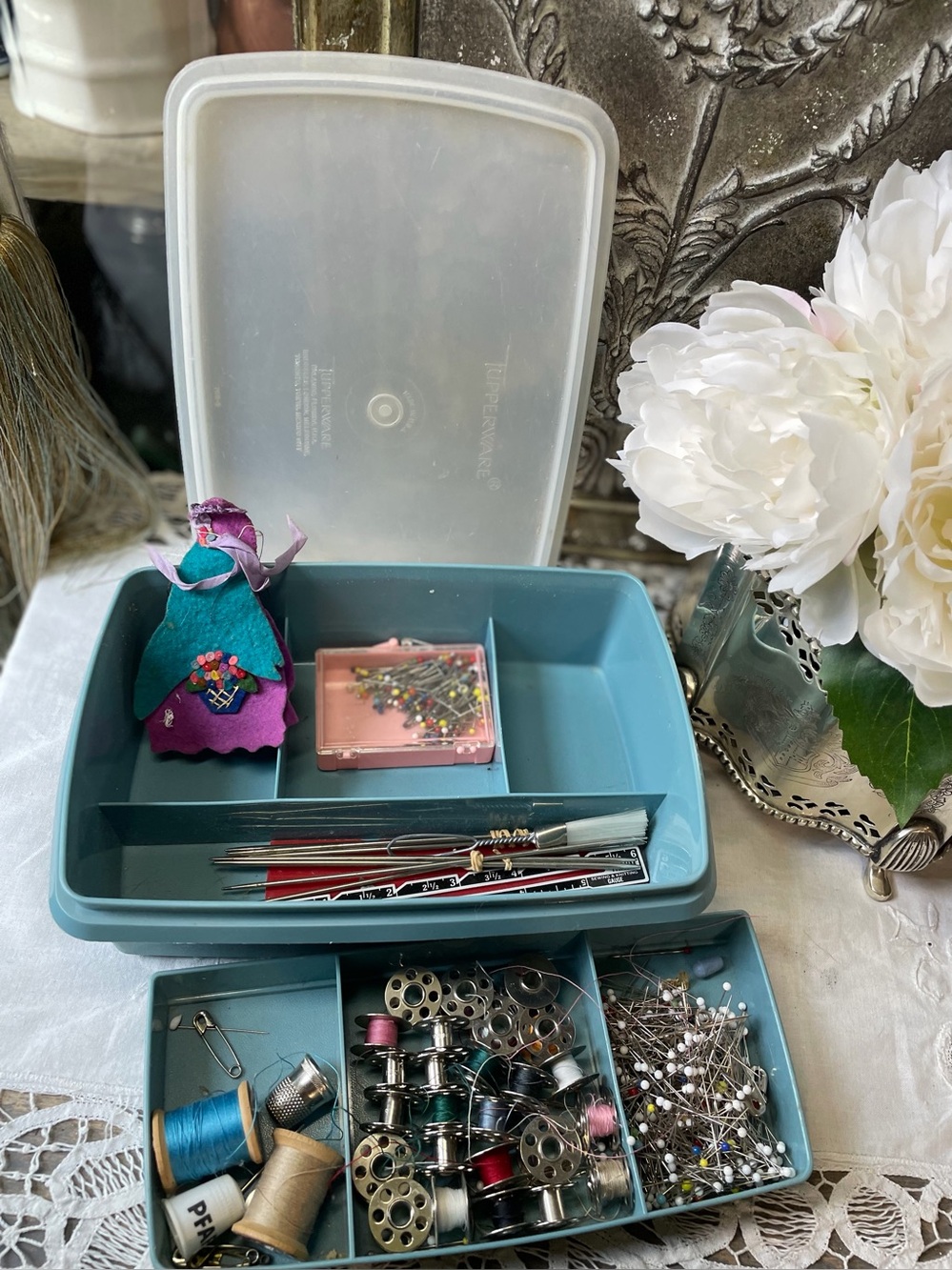 Vintage sewing box Tupperware container